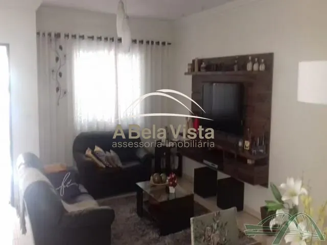 Sobrado 3 quartos e 2 banheiros, à venda, no bairro JD DABRIL em Osasco