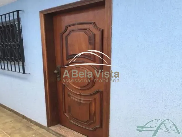 Sobrado com 5m² 3 quartos e 2 banheiros, à venda, no bairro SANTO ANTÔNIO em Osasco