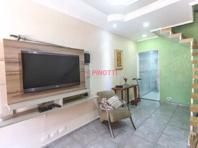 Sobrado 3 quartos e 2 banheiros, à venda, no bairro Baeta Neves em São Bernardo do Campo