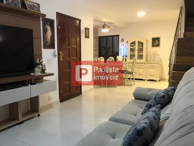 Sobrado com 125m² 2 quartos e 3 banheiros, à venda, no bairro Jardim Cupece/Jardim Santo Antoninho em São Paulo