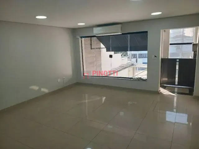 Sobrado à venda ou para alugar, no bairro Jardim do Mar em São Bernardo do Campo