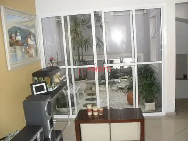 Sobrado 3 quartos e 2 banheiros, para alugar, no bairro Nova Petrópolis em São Bernardo do Campo
