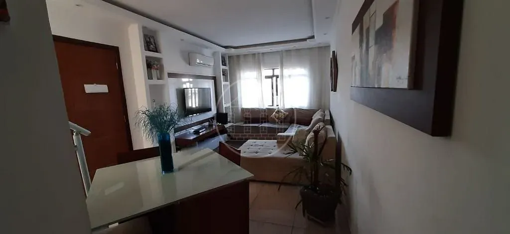 Sobrado, 3 quartos, 215 m² - Foto 2