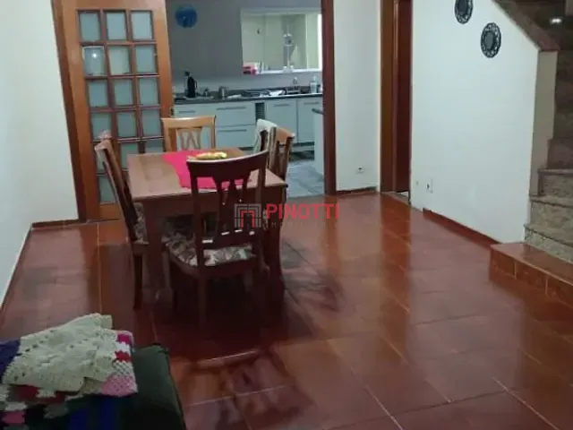 Sobrado 2 quartos e 2 banheiros, à venda, no bairro Santa Terezinha em São Bernardo do Campo