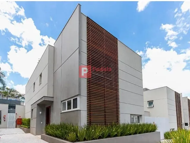Sobrado com 525m² 4 quartos e 5 banheiros, à venda, no bairro Chácara Santo Antônio (Zona Sul) em São Paulo