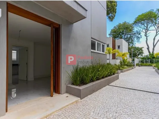 Sobrado com 525m² 4 quartos e 5 banheiros, à venda, no bairro Chácara Santo Antônio (Zona Sul) em São Paulo