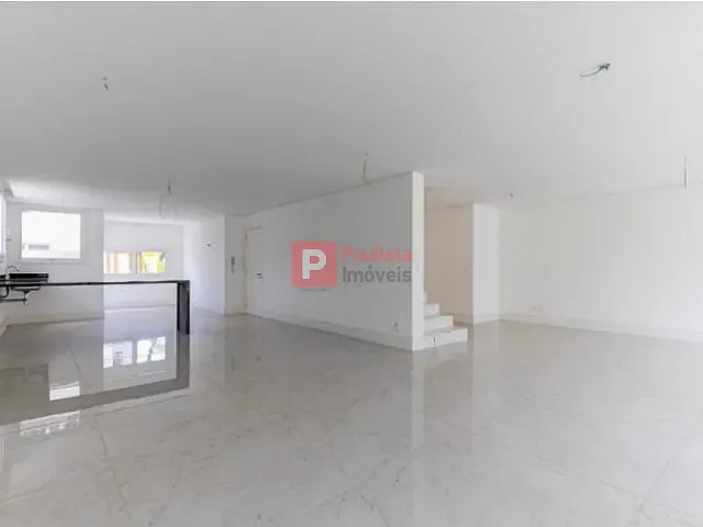 Sobrado com 525m² 4 quartos e 5 banheiros, à venda, no bairro Chácara Santo Antônio (Zona Sul) em São Paulo