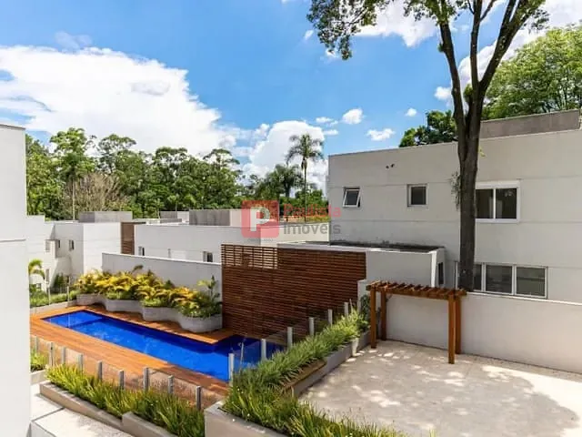 Sobrado com 525m² 4 quartos e 5 banheiros, à venda, no bairro Chácara Santo Antônio (Zona Sul) em São Paulo