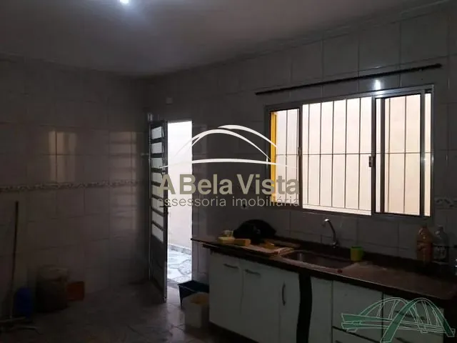 Sobrado com 25m² 3 quartos e 2 banheiros, à venda, no bairro SANTA MARIA em Osasco