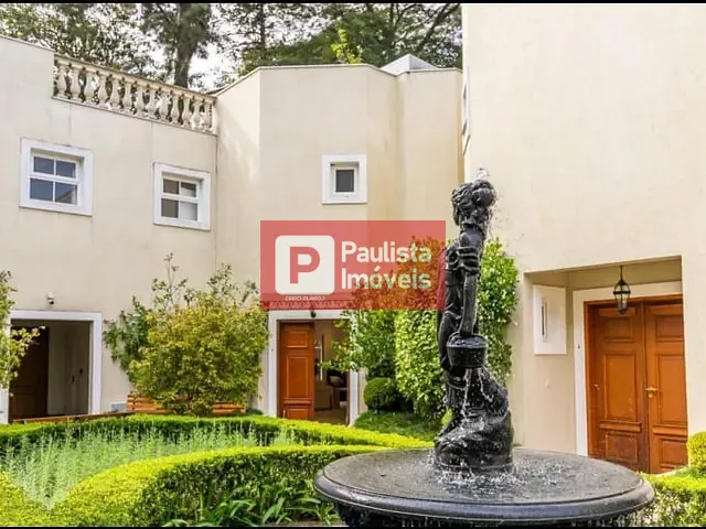 Sobrado com 550m² 4 quartos e 6 banheiros, à venda, no bairro Jardim Petrópolis em São Paulo