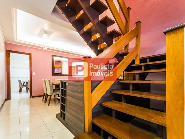 Sobrado com 280m² 4 quartos e 4 banheiros, à venda, no bairro Saúde em São Paulo