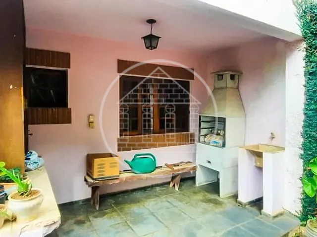 Sobrado com 1600m² 4 quartos e 4 banheiros, à venda, no bairro Fazenda da Ilha em Embu-Guaçu