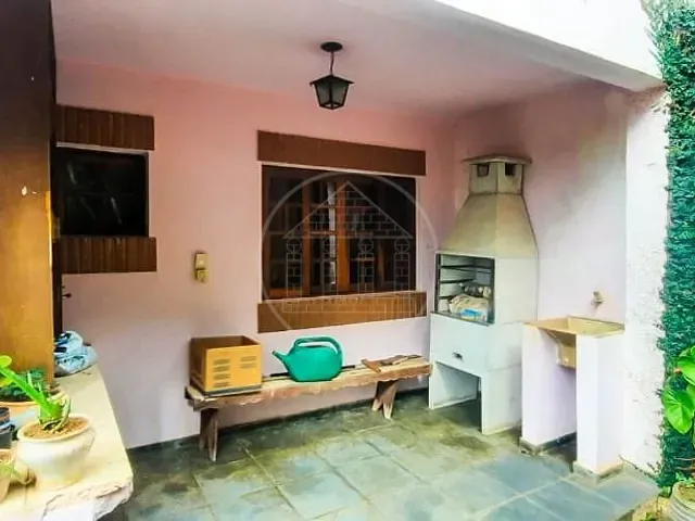 Sobrado com 1600m² 4 quartos e 4 banheiros, à venda, no bairro Fazenda da Ilha em Embu-Guaçu