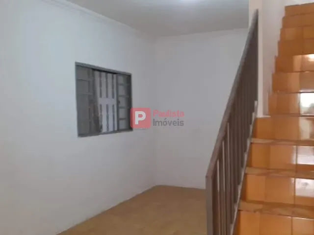 Sobrado com 250m² 3 quartos e 2 banheiros, à venda, no bairro Jardim Samambaia em São Paulo