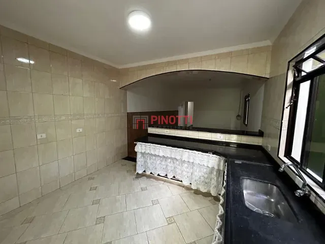 Sobrado 5 quartos e 2 banheiros, à venda, no bairro Assunção em São Bernardo do Campo