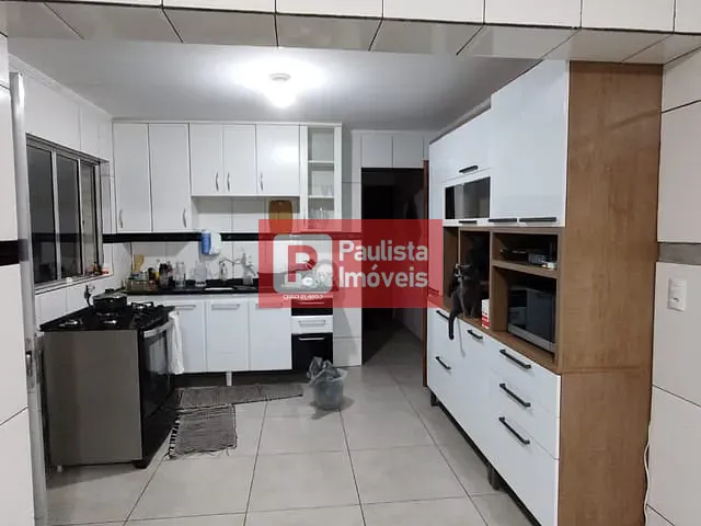 Sobrado 2 quartos e 2 banheiros, à venda, no bairro Jardim Sabará em São Paulo