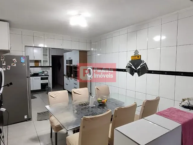 Sobrado 2 quartos e 2 banheiros, à venda, no bairro Jardim Sabará em São Paulo