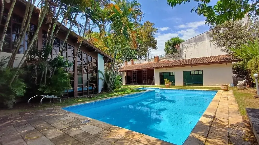 Sobrado, 4 quartos, 386 m² - Foto 1