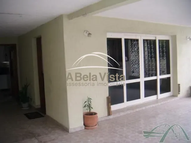 Sobrado com 250m² 3 quartos e 2 banheiros, à venda, no bairro BELA VISTA em Osasco