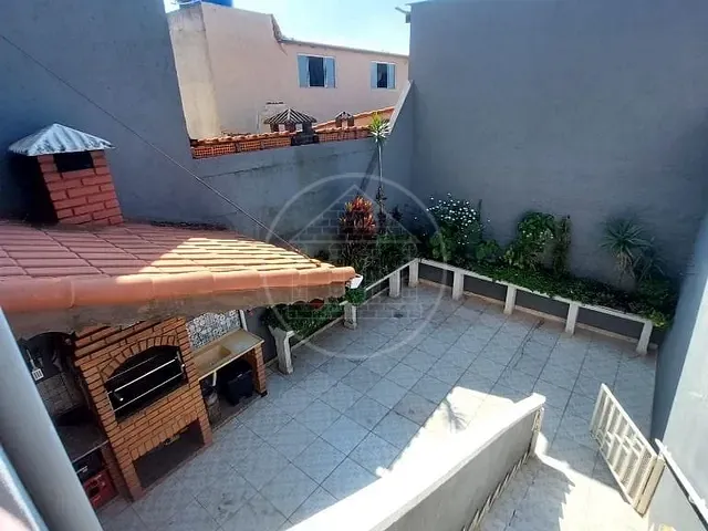 Sobrado com 125m² 3 quartos e 3 banheiros, à venda, no bairro Jardim Guanhembu em São Paulo