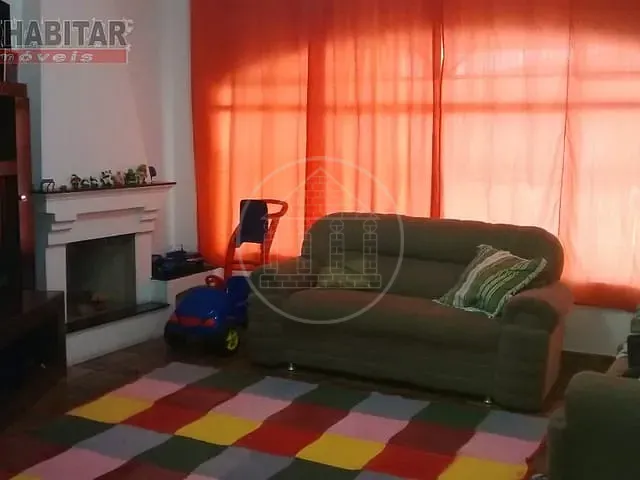 Sobrado com 160m² 3 quartos e 2 banheiros, à venda, no bairro Conjunto Residencial Salvador Tolezani em São Paulo