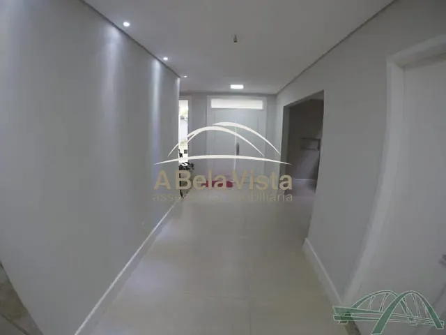 Sobrado com 600m² 5 quartos e 6 banheiros, à venda, no bairro PQ DOS PRINCIPES em Osasco