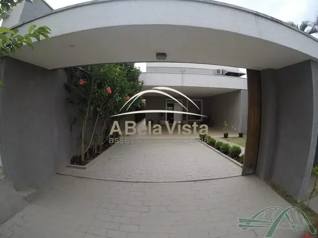 Sobrado com 600m² 5 quartos e 6 banheiros, à venda, no bairro PQ DOS PRINCIPES em Osasco