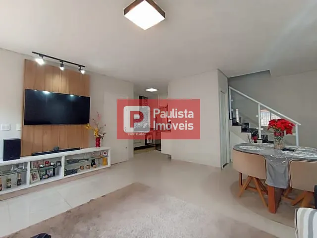 Sobrado com 90m² 3 quartos e 3 banheiros, para alugar, no bairro Jardim Sabará em São Paulo