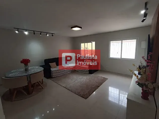 Sobrado com 90m² 3 quartos e 3 banheiros, para alugar, no bairro Jardim Sabará em São Paulo