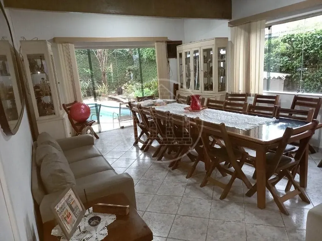 Sobrado, 4 quartos, 320 m² - Foto 1