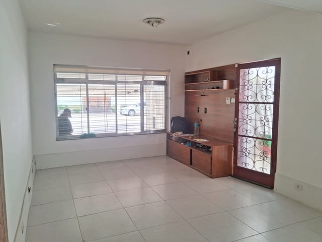 Foto do Sobrado - Sobrado para venda , com 180 m² de área construída, 3 dormitórios, 1 suíte, 2 salas, cozinha ampla, 2 vagas, Campo Belo, São Paulo, SP | Paulista Imóveis