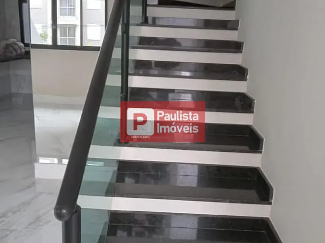 Sobrado com 125m² 3 quartos e 2 banheiros, à venda, no bairro Socorro em São Paulo