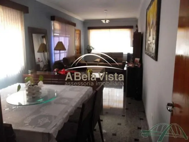 Sobrado com 125m² 6 quartos e 4 banheiros, à venda, no bairro CIPAVA em Osasco