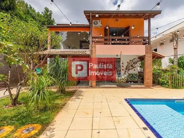 Sobrado com 697m² 3 quartos e 6 banheiros, à venda, no bairro Interlagos em São Paulo
