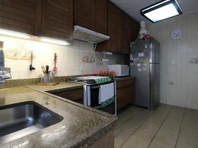 Sobrado 3 quartos e 2 banheiros, à venda, no bairro Vila Baeta Neves em São Bernardo do Campo