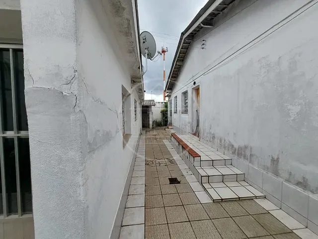 Sobrado com 498m² 7 quartos e 4 banheiros, à venda, no bairro Jardim dos Lagos em São Paulo