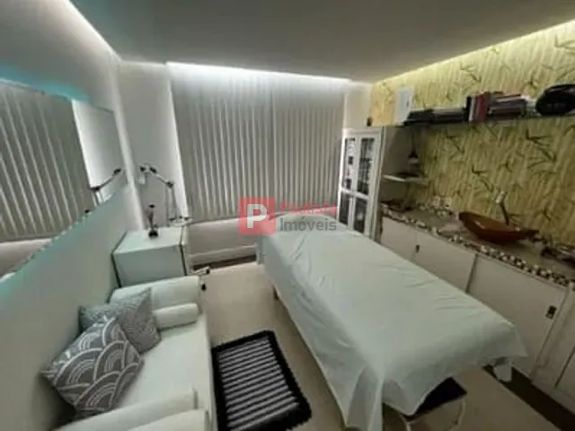 Sobrado à venda, no bairro Jardim Taquaral em São Paulo