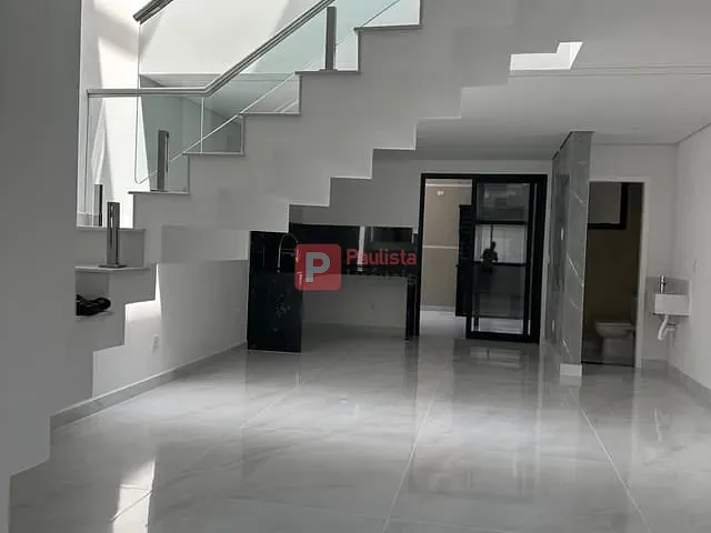 Sobrado 3 quartos e 4 banheiros, à venda, no bairro Jardim Sabará em São Paulo