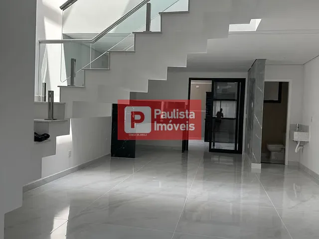 Sobrado 3 quartos e 4 banheiros, à venda, no bairro Jardim Sabará em São Paulo
