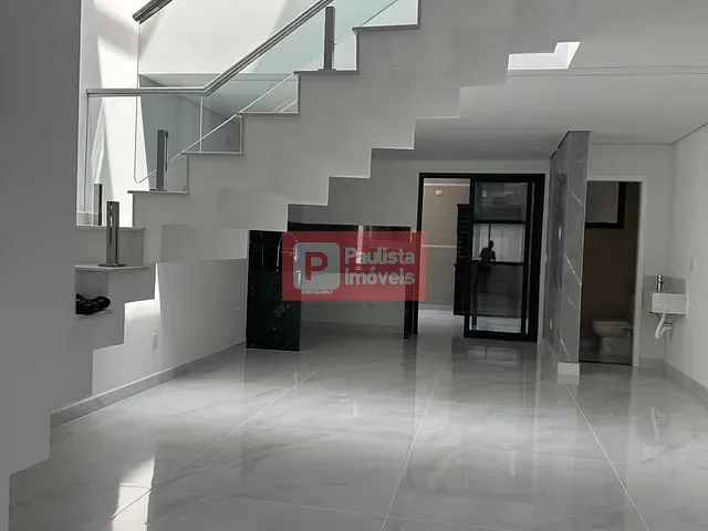 Sobrado 3 quartos e 4 banheiros, à venda, no bairro Jardim Sabará em São Paulo