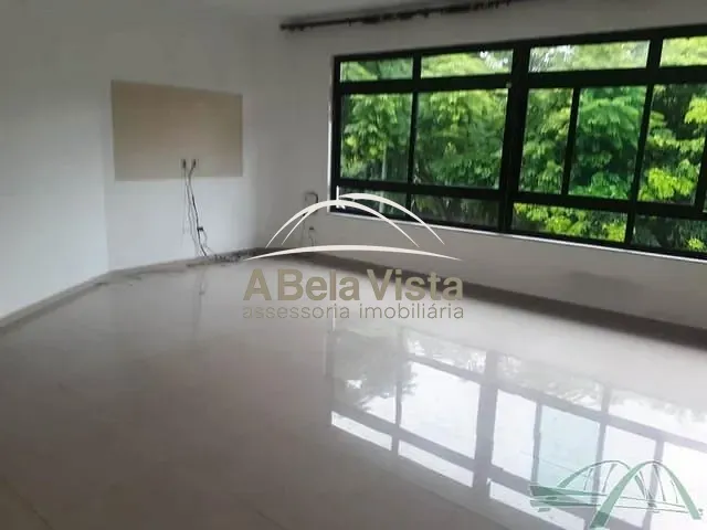 Sobrado com 490m² 3 quartos e 4 banheiros, à venda, no bairro CITY BUSSOCABA em Osasco