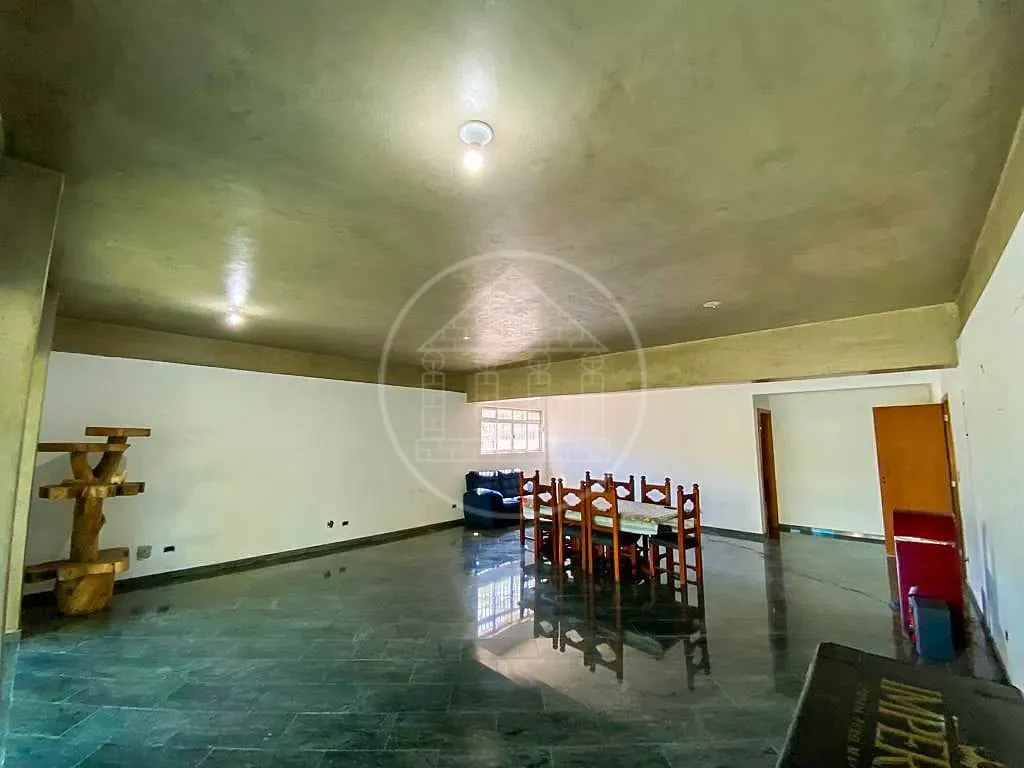 Sobrado, 4 quartos, 647 m² - Foto 2