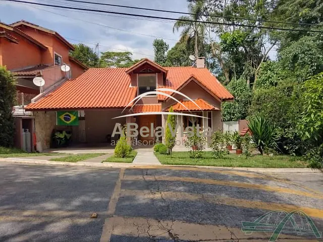 Sobrado com 441m² 3 quartos e 3 banheiros, à venda, no bairro TRANSURB em Itapevi