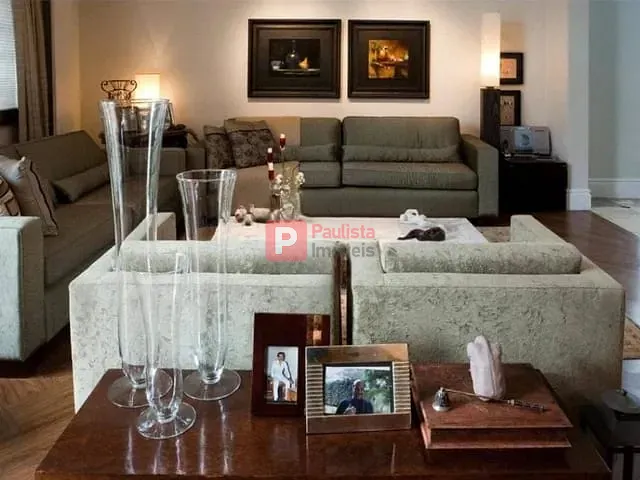 Sobrado com 507m² 4 quartos e 6 banheiros, à venda, no bairro Morumbi em São Paulo
