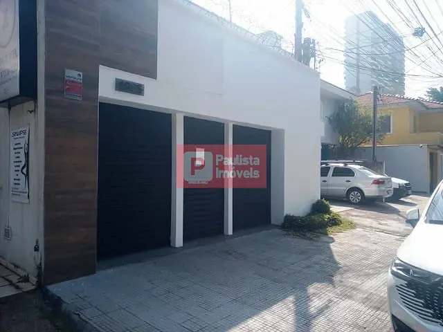 Sobrado com 260m², à venda ou para alugar, no bairro Santo Amaro em São Paulo