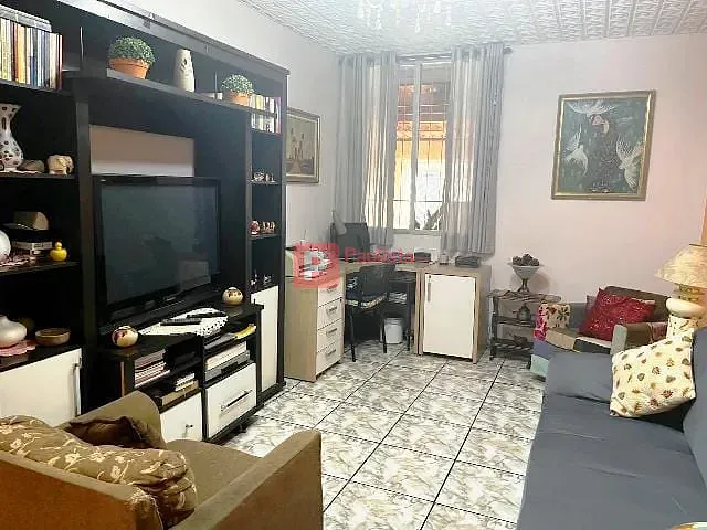Sobrado com 180m² 3 quartos e 3 banheiros, à venda, no bairro Jardim Itapeva em São Paulo