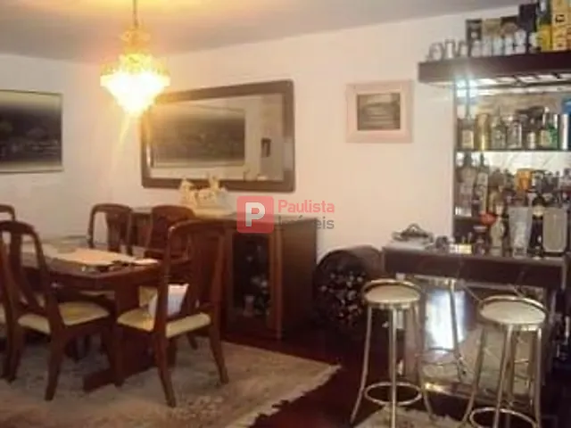 Sobrado com 250m² 5 quartos e 5 banheiros, à venda, no bairro Jardim Aeroporto em São Paulo