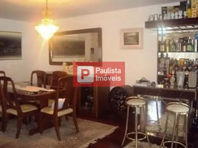 Sobrado com 250m² 5 quartos e 5 banheiros, à venda, no bairro Jardim Aeroporto em São Paulo