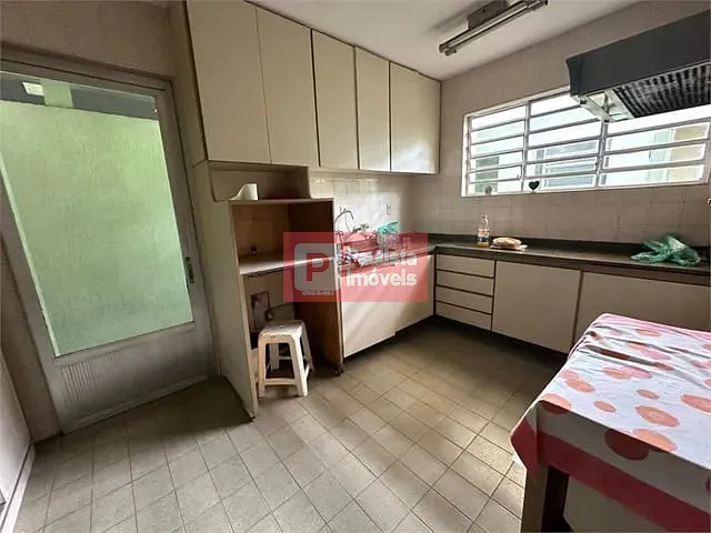 Sobrado 3 quartos e 4 banheiros, à venda, no bairro Jardim Regis em São Paulo