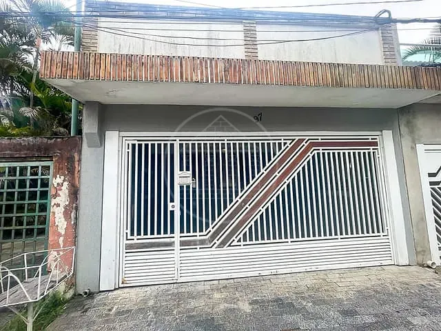 Sobrado com 138m² 3 quartos e 2 banheiros, à venda, no bairro Jardim das Camélias (Zona Sul) em São Paulo